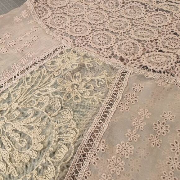 4 Love and Liberty Romantic Patchwork Pieced Lace Silk Tunic, Size S, Bohemian - Picture 6 of 7